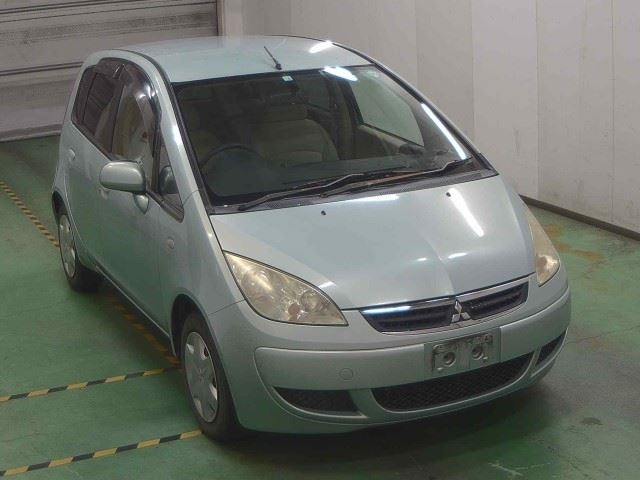 MITSUBISHI COLT