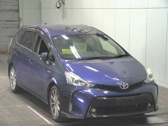 TOYOTA PRIUS ALPHA