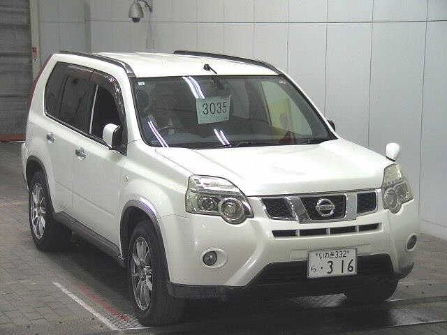NISSAN X-TRAIL