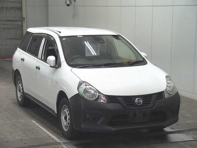 NISSAN AD