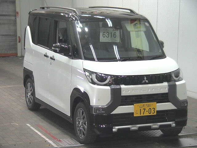 MITSUBISHI DELICA MINI