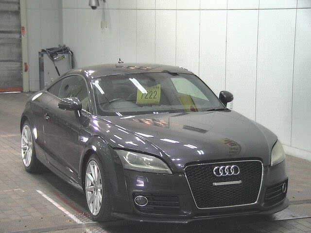 AUDI TT