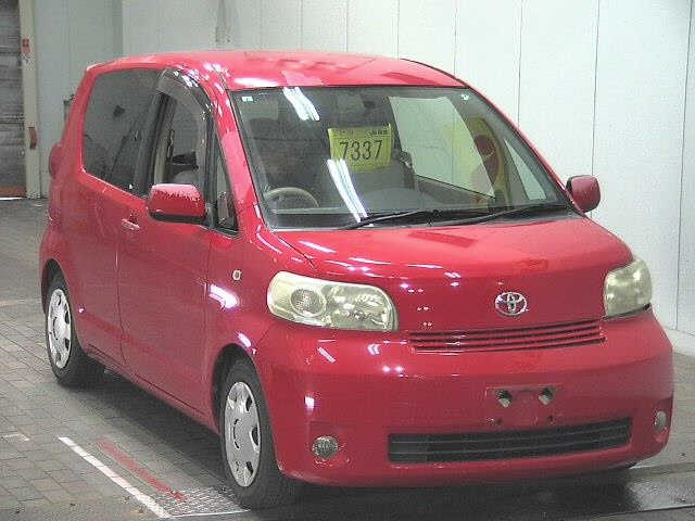TOYOTA PORTE