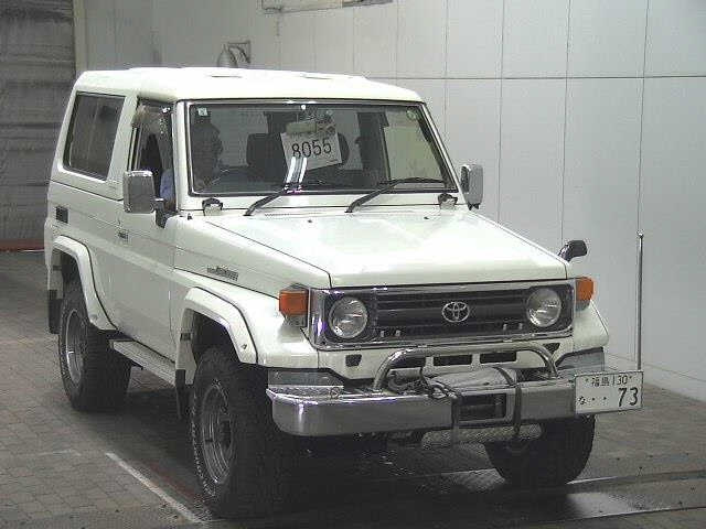 TOYOTA LAND CRUISER