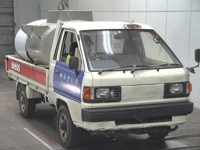 TOYOTA LITE ACE TRUCK