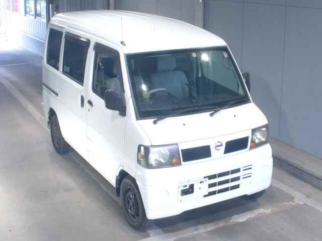 NISSAN CLIPPER VAN
