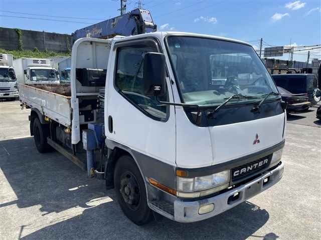 MITSUBISHI CANTER