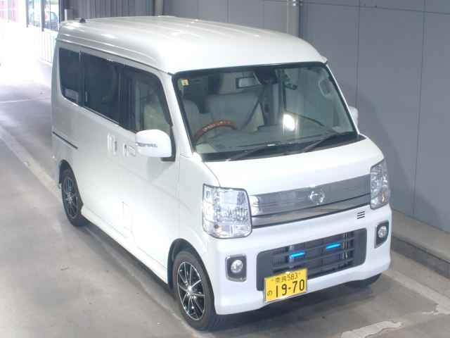 NISSAN CLIPPER RIO