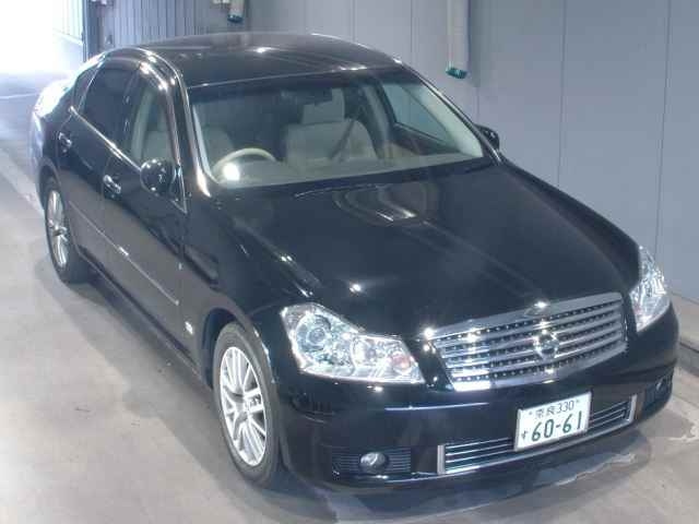 NISSAN FUGA