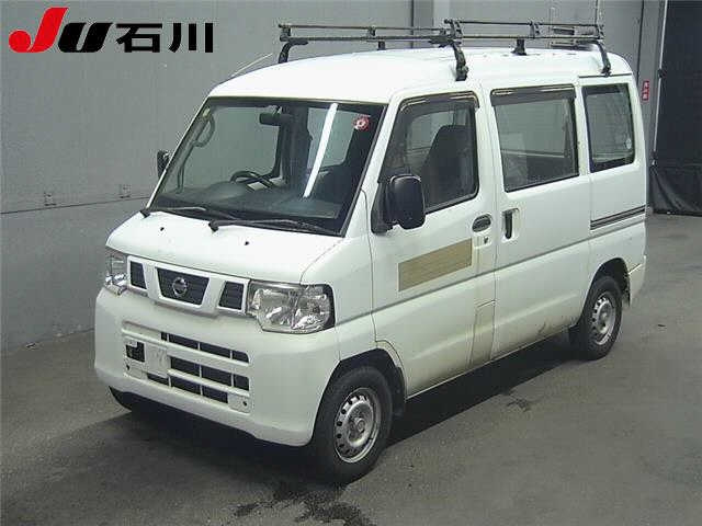 NISSAN CLIPPER VAN