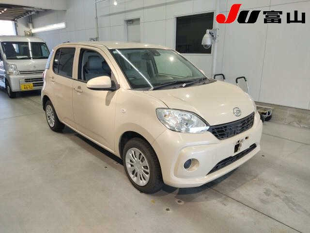 DAIHATSU BOON