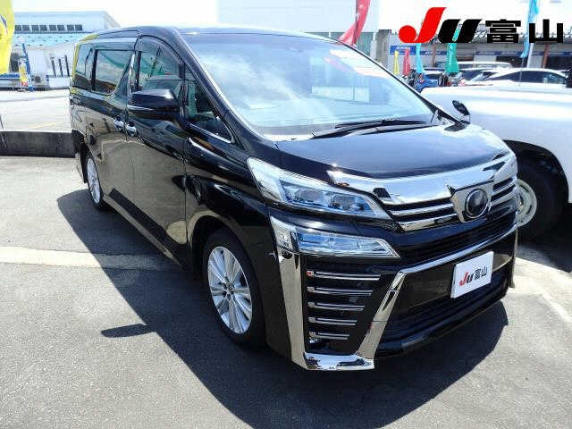TOYOTA VELLFIRE