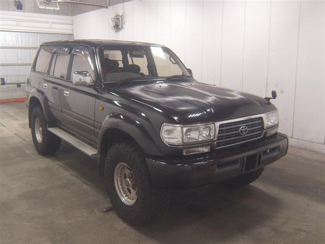 TOYOTA LAND CRUISER