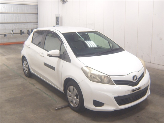 TOYOTA VITZ
