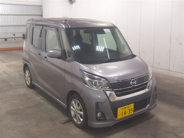 NISSAN DAYZ ROOX