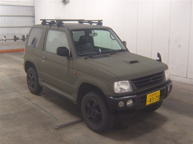 MITSUBISHI PAJERO MINI