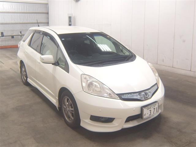 HONDA FIT SHUTTLE