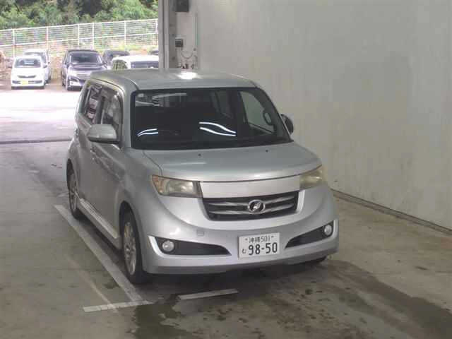 TOYOTA BB