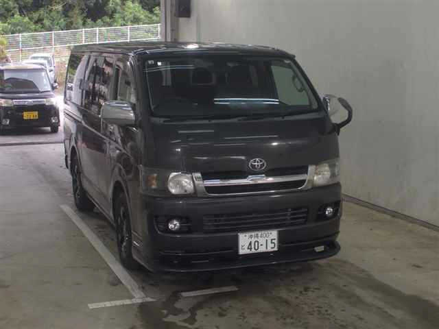 TOYOTA REGIUS ACE VAN
