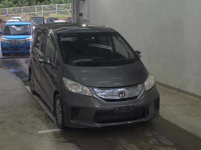 HONDA FREED