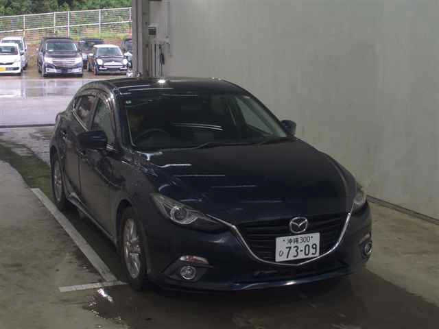 MAZDA AXELA