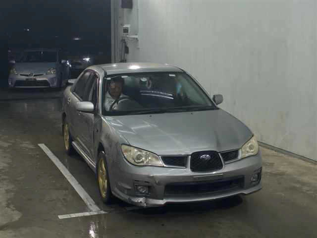 SUBARU IMPREZA