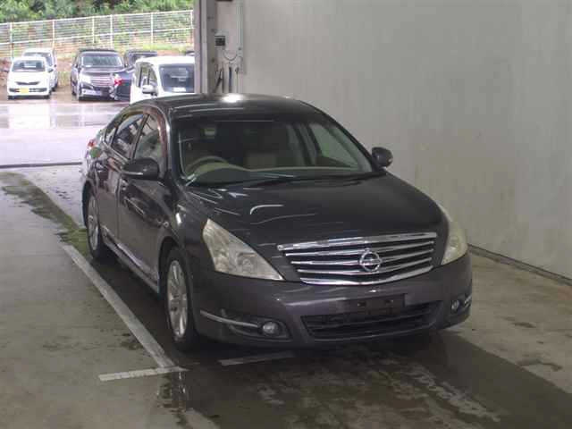 NISSAN TEANA