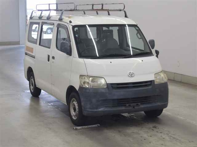TOYOTA LITE ACE VAN