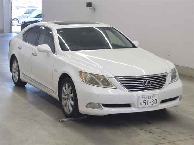 LEXUS LS