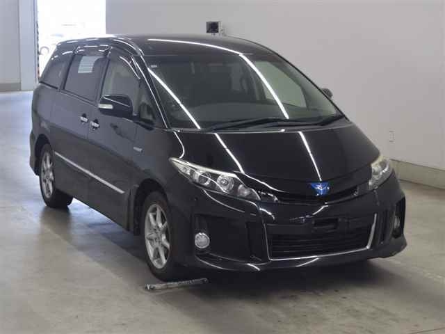 TOYOTA ESTIMA HYBRID