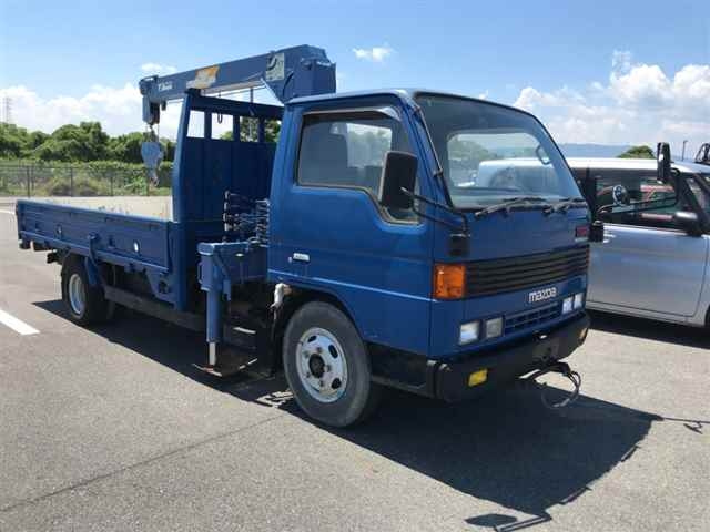 MAZDA TITAN