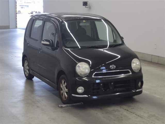 DAIHATSU MOVE LATTE