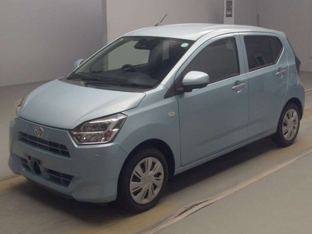TOYOTA PIXIS EPOCH