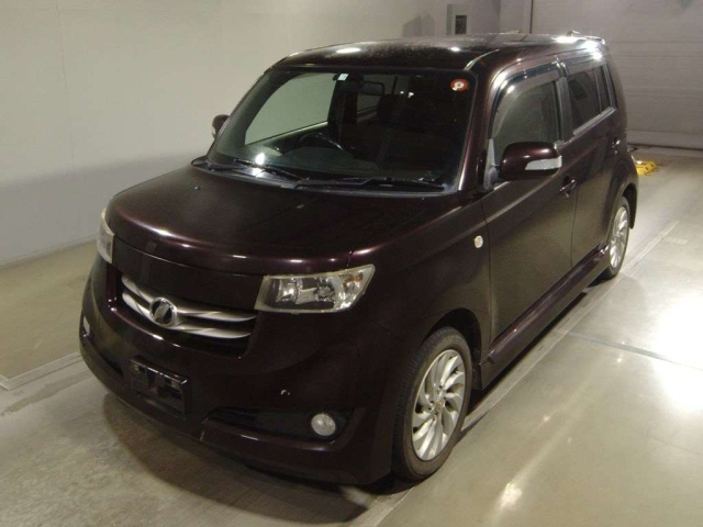 TOYOTA BB
