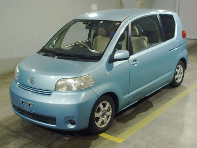 TOYOTA PORTE