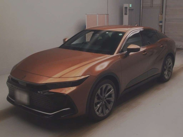 TOYOTA CROWN CROSSOVER