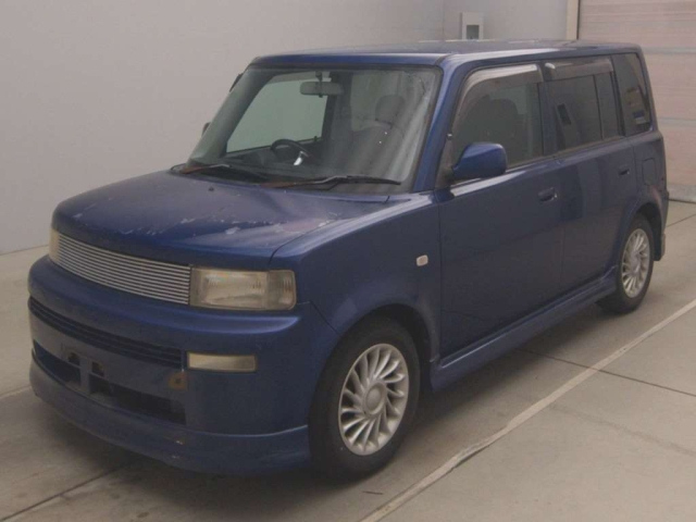 TOYOTA BB