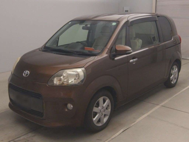 TOYOTA PORTE