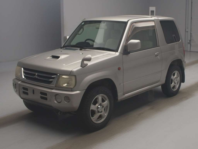MITSUBISHI PAJERO MINI
