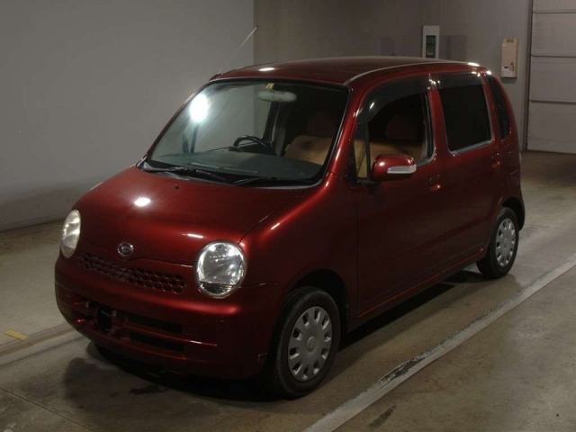 DAIHATSU MOVE LATTE