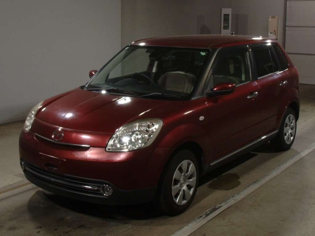 MAZDA VERISA