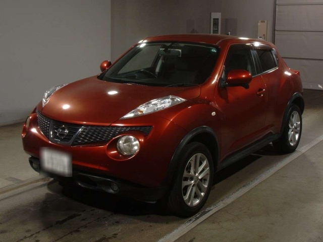 NISSAN JUKE