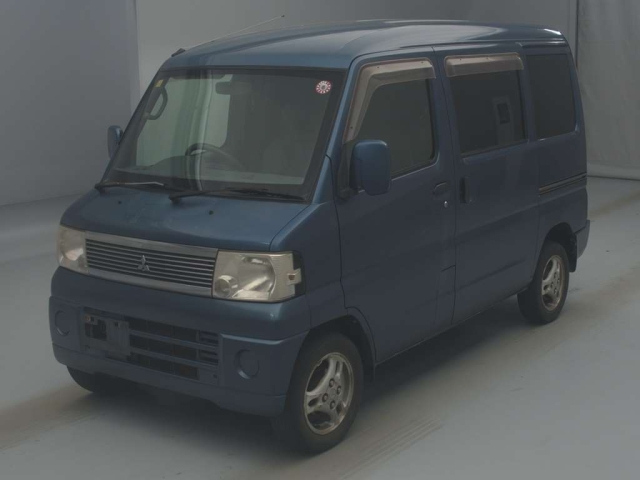 MITSUBISHI MINICAB VAN