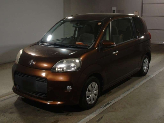 TOYOTA PORTE