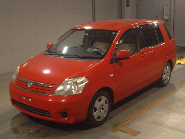 TOYOTA RAUM