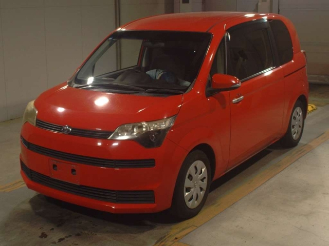 TOYOTA SPADE