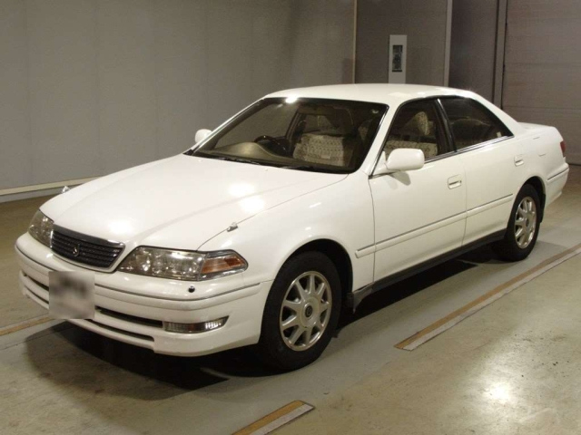 TOYOTA MARK II