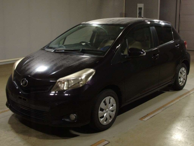 TOYOTA VITZ