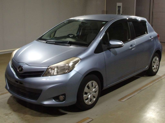 TOYOTA VITZ