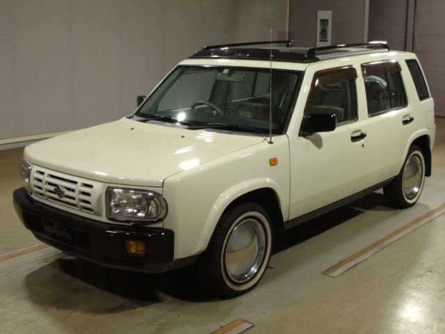 NISSAN RASHEEN